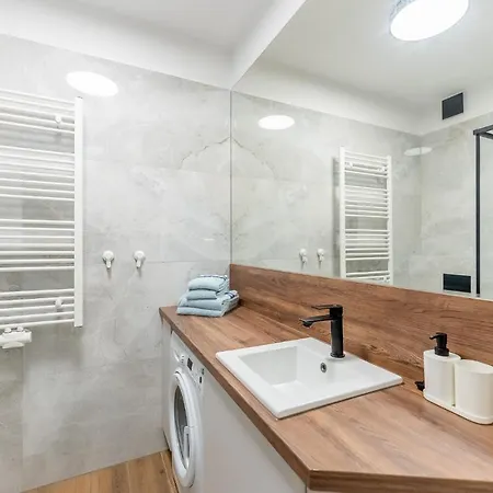 Promenada - Fredry 2